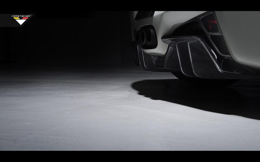  Ferrari 458-V Italia by Vorsteiner 2014 года  (фото 12 из 19)